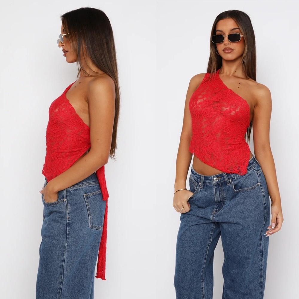 White Fox Boutique | It’s a Love Story Red Lace Backless Top O/S - Picture 5 of 6